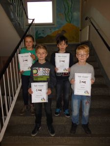 Bild: Sieger Schulmathematikolympiade Klasse 4