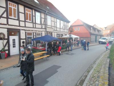 Foto des Albums: Adventssingen in der Kirche Crivitz & Adventsmarkt