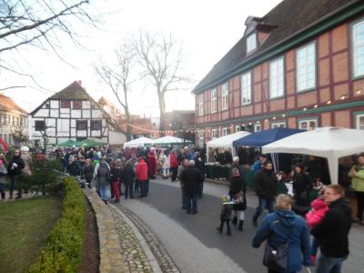 Foto des Albums: Adventssingen in der Kirche Crivitz & Adventsmarkt
