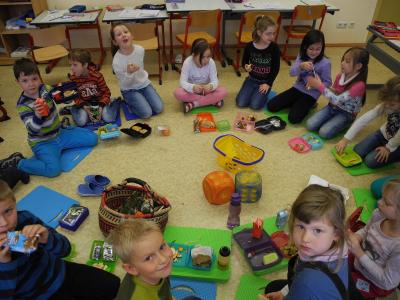 Foto des Albums: Besuch des Weihnachtsmanns in der Klasse 1b