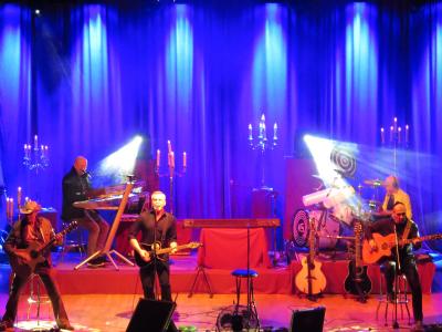 Foto des Albums: "Das Weihnachtskonzert der Rockmusik" mit Dirk Michaelis und CITY