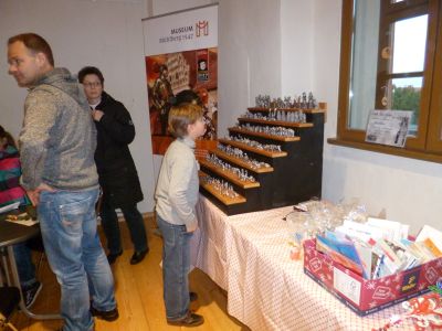 Foto des Albums: Zinngießen und mehr im Museum 1547 am 2. Advent 2015