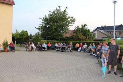 Foto des Albums: Kinder- und Heimatfest Mühlberg, Fackelumzug