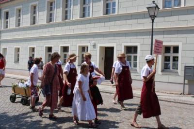 Foto des Albums: Kinder- und Heimatfest Mühlberg, Festumzug
