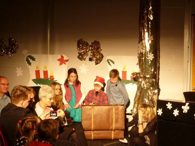 Foto des Albums: Weihnachtsrevue 2015 (23. 12. 2015)