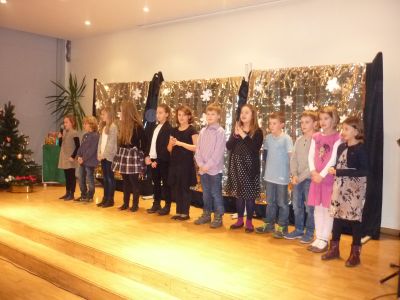 Foto des Albums: Weihnachtsrevue 2015 (23. 12. 2015)