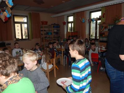Foto des Albums: Weihnachtsfrühstück der einzelnen Klassen
