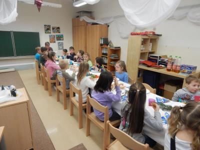 Foto des Albums: Weihnachtsfrühstück der einzelnen Klassen