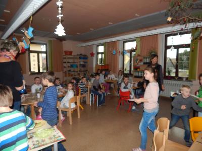 Foto des Albums: Weihnachtsfrühstück der einzelnen Klassen