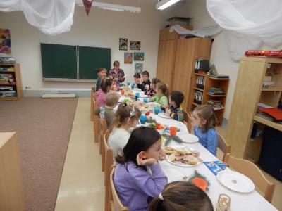 Foto des Albums: Weihnachtsfrühstück der einzelnen Klassen