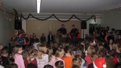 Foto des Albums: Weihnachtssingen 22.12.2015