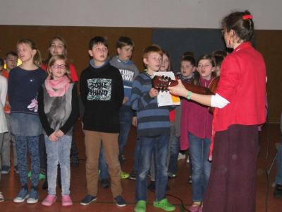 Foto des Albums: Weihnachtssingen 2015