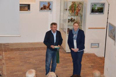 Foto des Albums: Ausstellungseröffnung "Asien-Menschen, Tempel und Kulturen" und DIA-Multivisionsshow "Mit der Transsib von Moskau bis Peking"