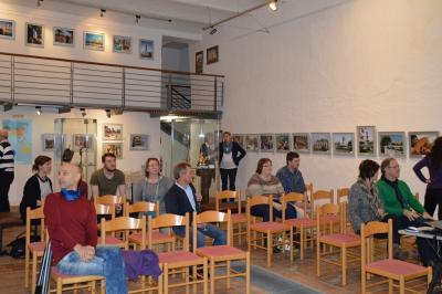 Foto des Albums: Ausstellungseröffnung "Asien-Menschen, Tempel und Kulturen" und DIA-Multivisionsshow "Mit der Transsib von Moskau bis Peking"