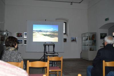 Foto des Albums: Ausstellungseröffnung "Asien-Menschen, Tempel und Kulturen" und DIA-Multivisionsshow "Mit der Transsib von Moskau bis Peking"