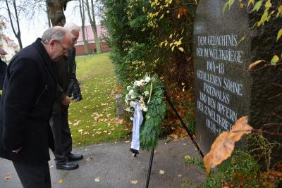 Foto des Albums: Kolloquium und Gedenkveranstaltung zum 70. Jahrestag des Endes des Zweiten Weltkrieges 1945 in Pritzwalk und Umgebung