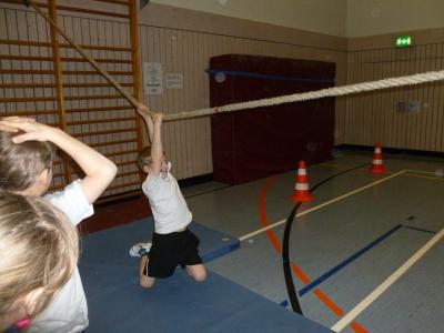 Foto des Albums: Nonsensolympiade Klasse 1 und 2
