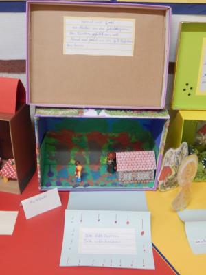 Foto des Albums: Märchenkisten Klasse 2a