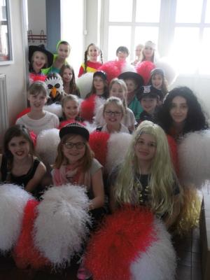 Foto des Albums: Fasching in unserer Schule