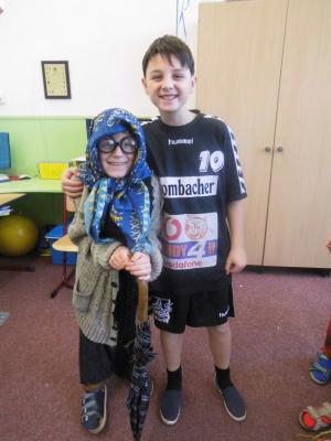 Foto des Albums: Fasching in unserer Schule