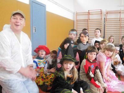 Foto des Albums: Fasching in unserer Schule