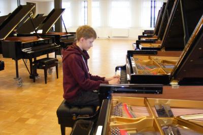 Foto des Albums: Studienfahrt zu Steinway & Sons in Hamburg