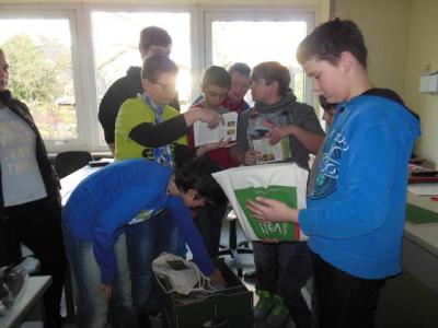 Foto des Albums: Waldprojekt des WPU 7 Naturwissenschaften