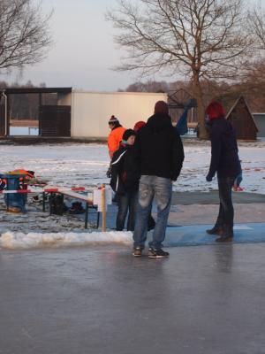 Foto des Albums: Die erste Eisbahn in Schraden (01. 01. 2015)