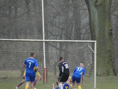 Foto des Albums: Häsener SV II - FSV Hohenbruch