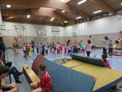 Foto des Albums: Nonsensolympiade Klasse 1 und 2