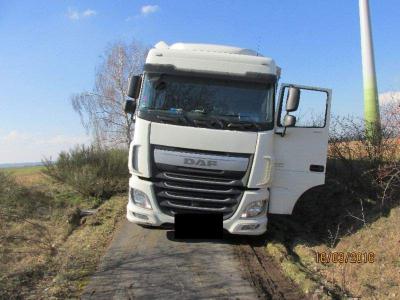 Foto des Albums: LKW auf dem Waltersdorfer Fahrradweg