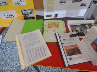 Foto des Albums: Gestaltungstag Klasse 4 zum Thema Sachsen