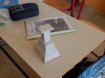 Foto des Albums: Gestaltungstag Klasse 4 zum Thema Sachsen