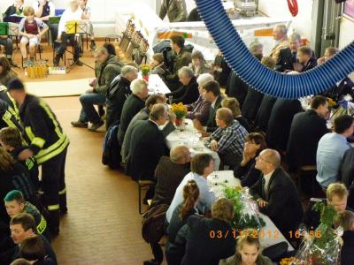 Foto des Albums: Einweihungs vom Feuerwehrgebäude (03. 11. 2012)
