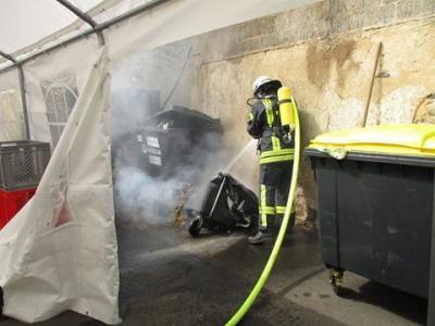 Foto des Albums: Müllcontainerbrand Burgstraße