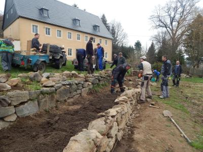 Foto des Albums: Schulgarteneinsatz