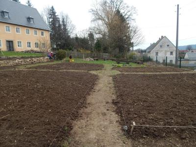 Foto des Albums: Schulgarteneinsatz