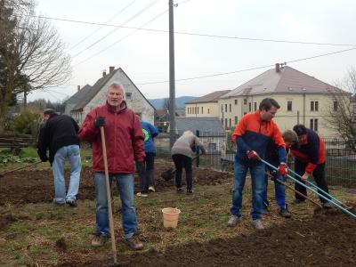 Foto des Albums: Schulgarteneinsatz