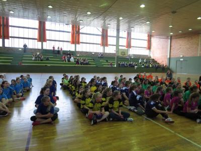 Foto des Albums: Zweifelderballturnier der Mädchen - Motorhalle Hdf