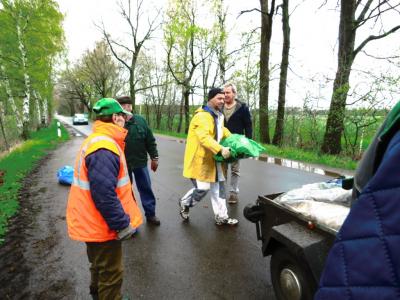 Foto des Albums: Schraden räumt auf (16. 04. 2016)