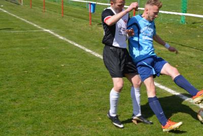 Foto des Albums: Häsener SV II vs SV Badingen