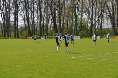 Foto des Albums: Häsener SV II vs SV Badingen