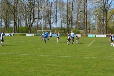Foto des Albums: Häsener SV II vs SV Badingen