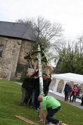 Foto des Albums: Maibaum setzen OT Frose