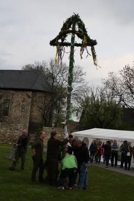 Foto des Albums: Maibaum setzen OT Frose
