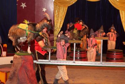 Foto des Albums: Zirkus Projekt 2016 - Vielen Dank an M. Hild für die tollen Fotos.