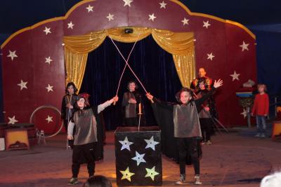 Foto des Albums: Zirkus Projekt 2016 - Vielen Dank an M. Hild für die tollen Fotos.