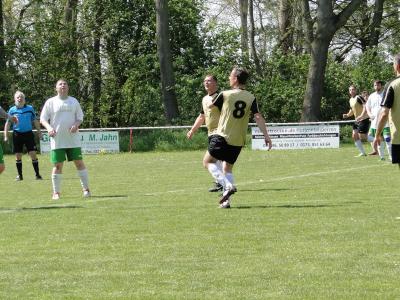 Foto des Albums: Häsener SV II - Einheit Krewelin