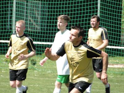 Foto des Albums: Häsener SV II - Einheit Krewelin