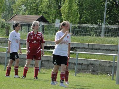 Foto des Albums: FC Falkenthaler Füchse - Häsener SV